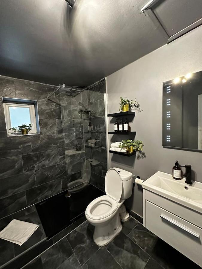 Spacious Studio For 4 Flat Near Regents Park N2 Londres Exterior foto